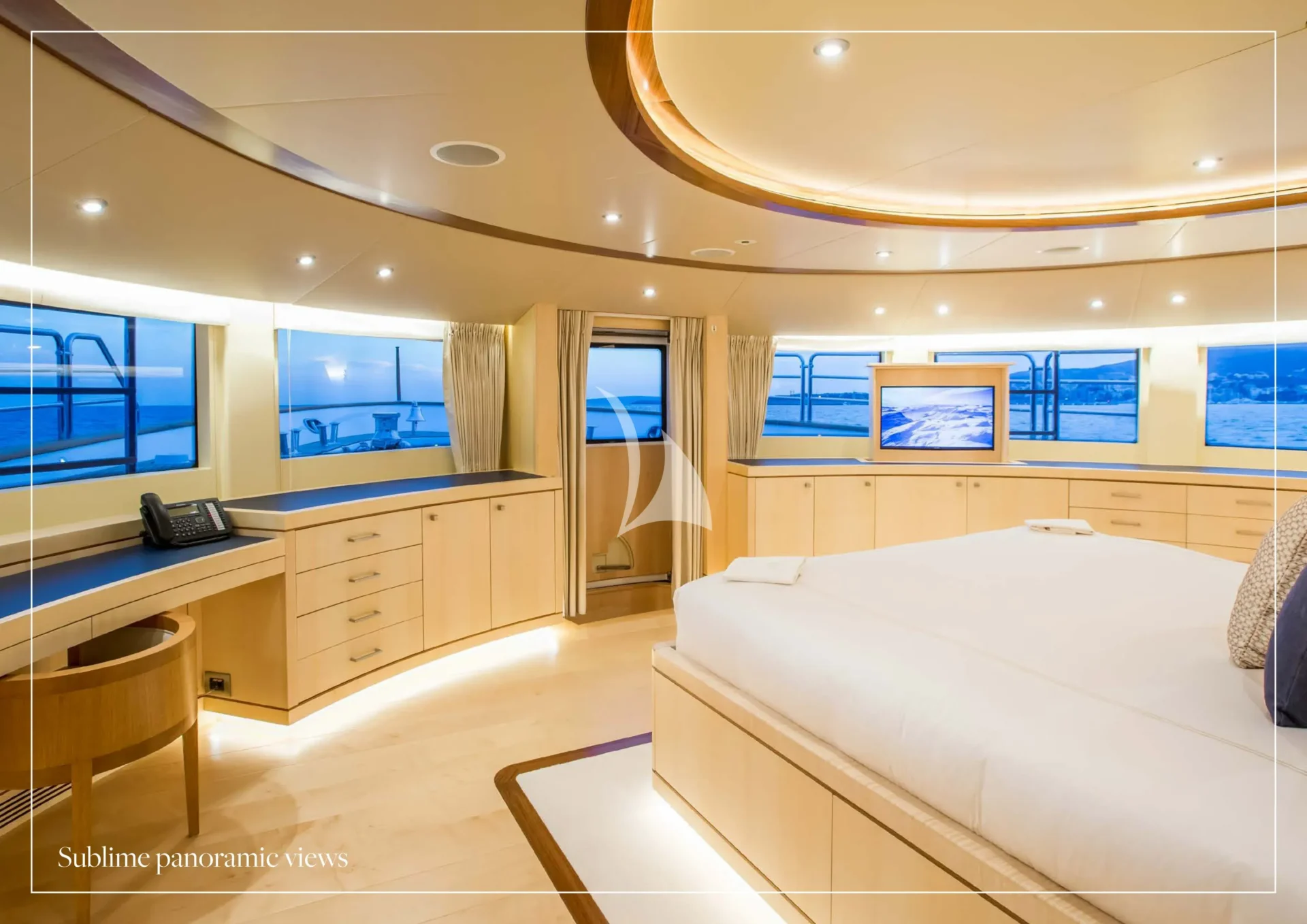 ARTHUR'S WAY Charter Yacht