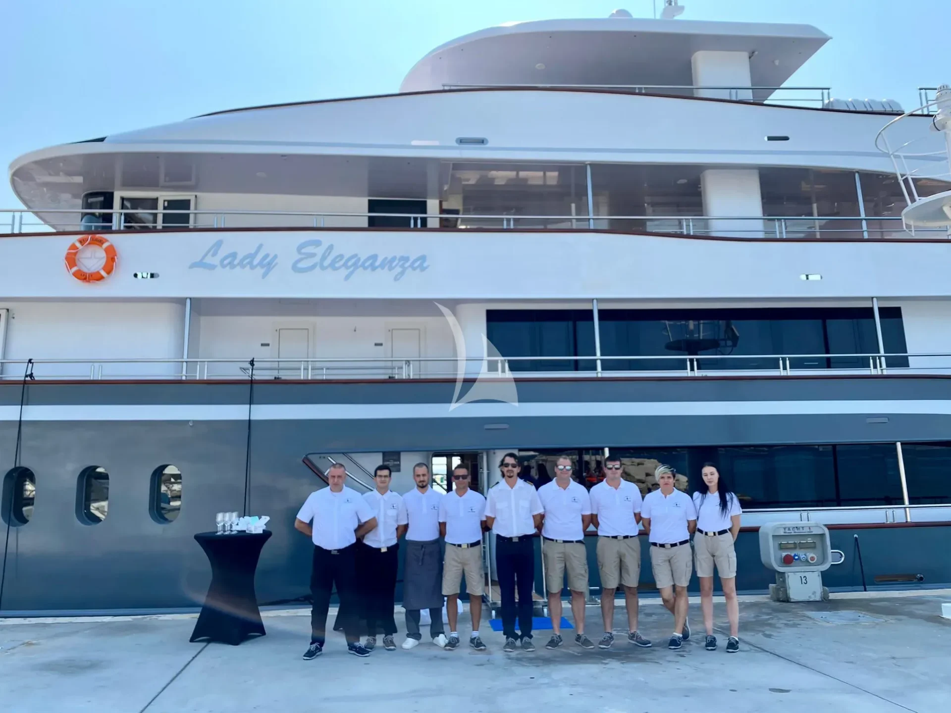 LADY ELEGANZA Charter Yacht