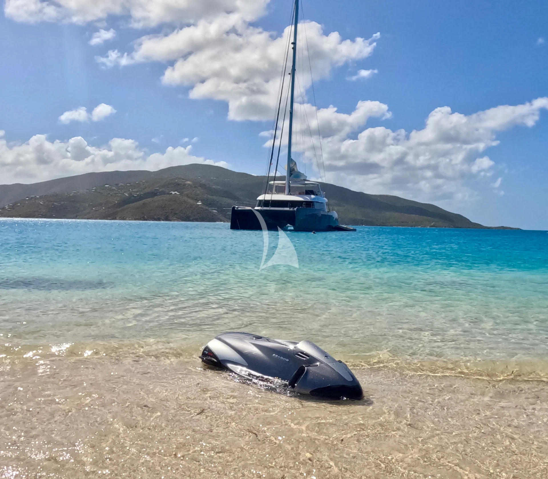 YOLO Charter Yacht