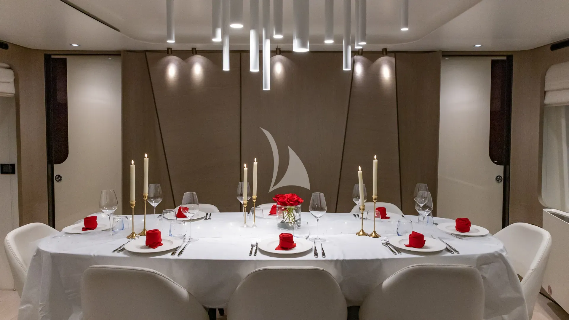 PIER PRESSURE Charter Yacht