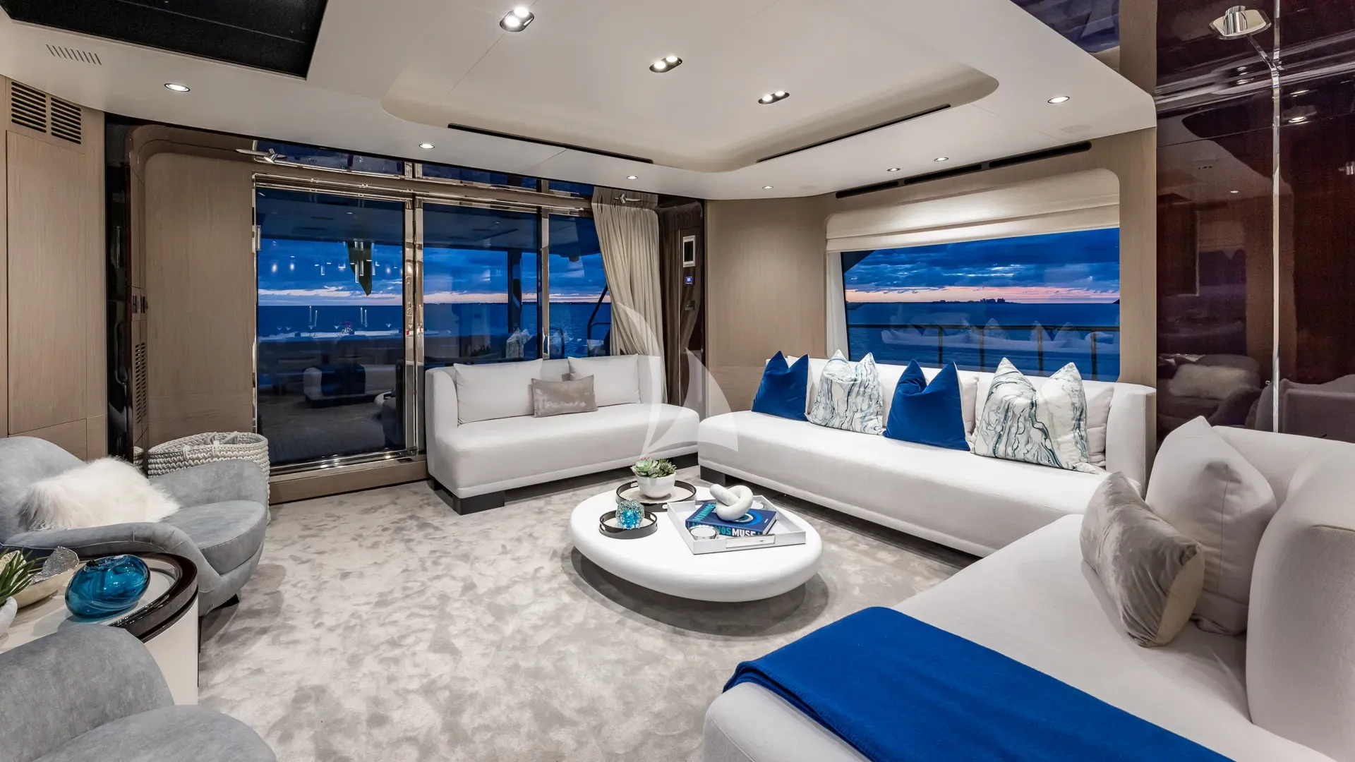 PIER PRESSURE Charter Yacht