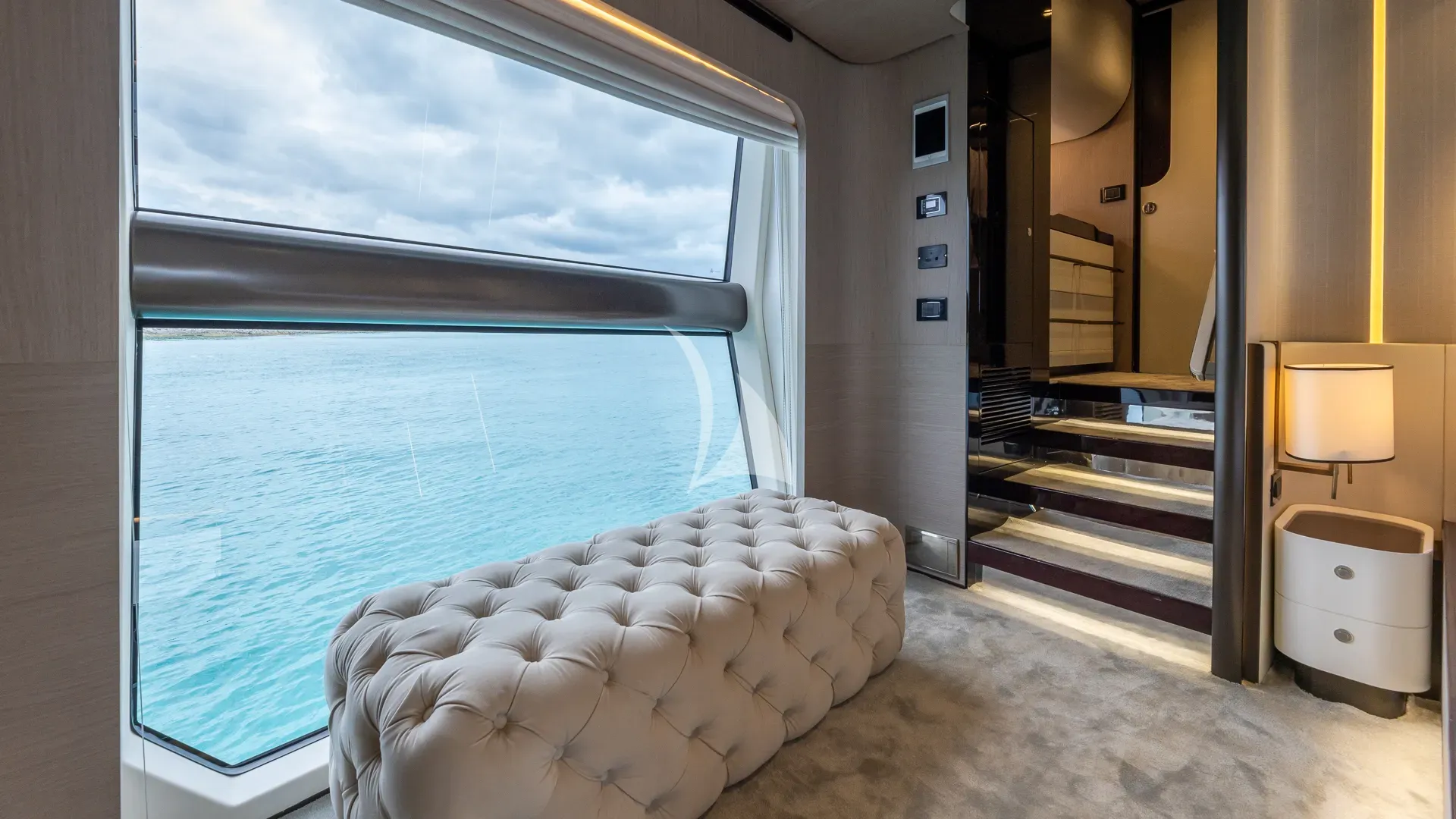 PIER PRESSURE Charter Yacht