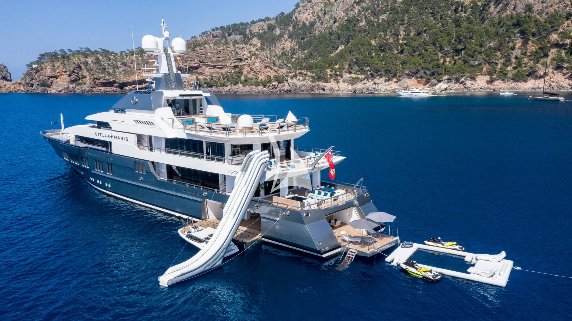 STELLA MARIS Charter Yacht