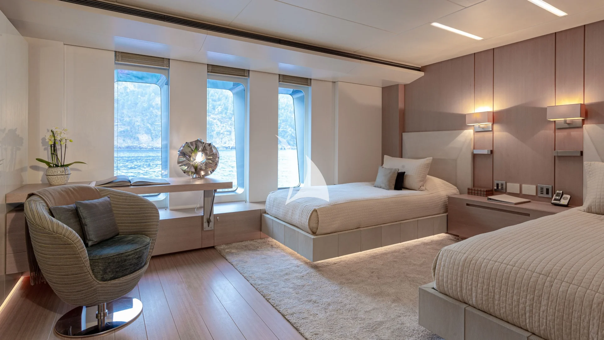 STELLA MARIS Charter Yacht