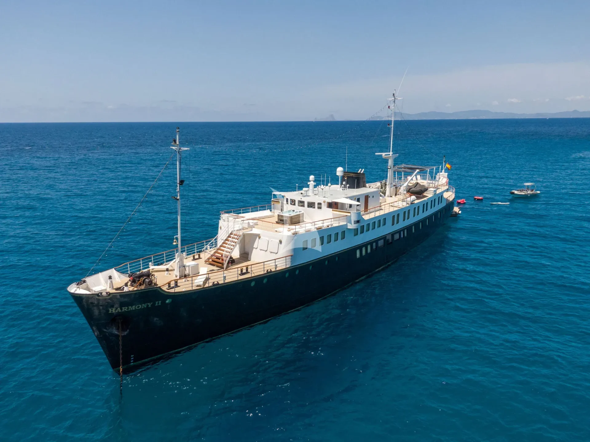 HARMONY II Charter Yacht
