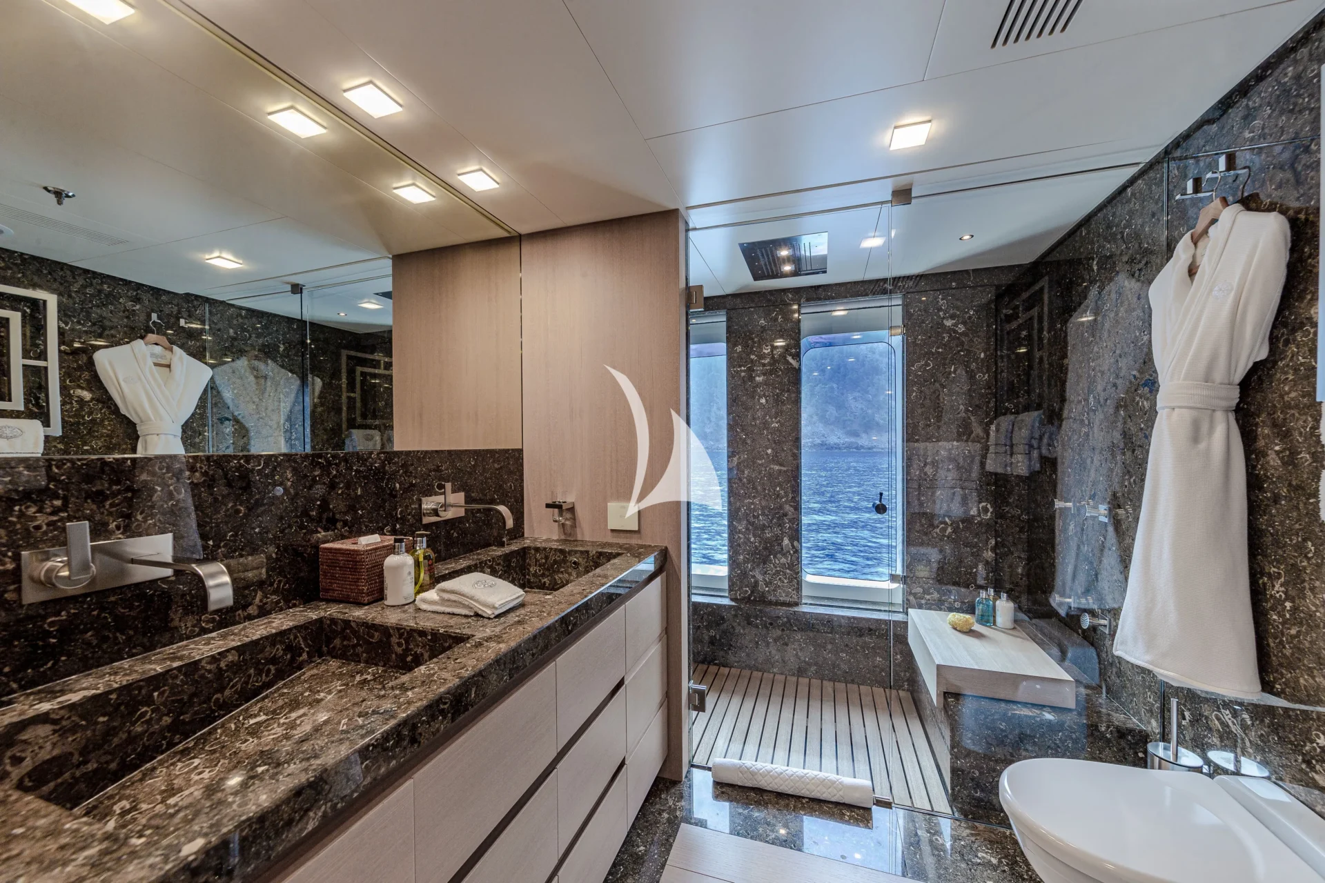STELLA MARIS Charter Yacht