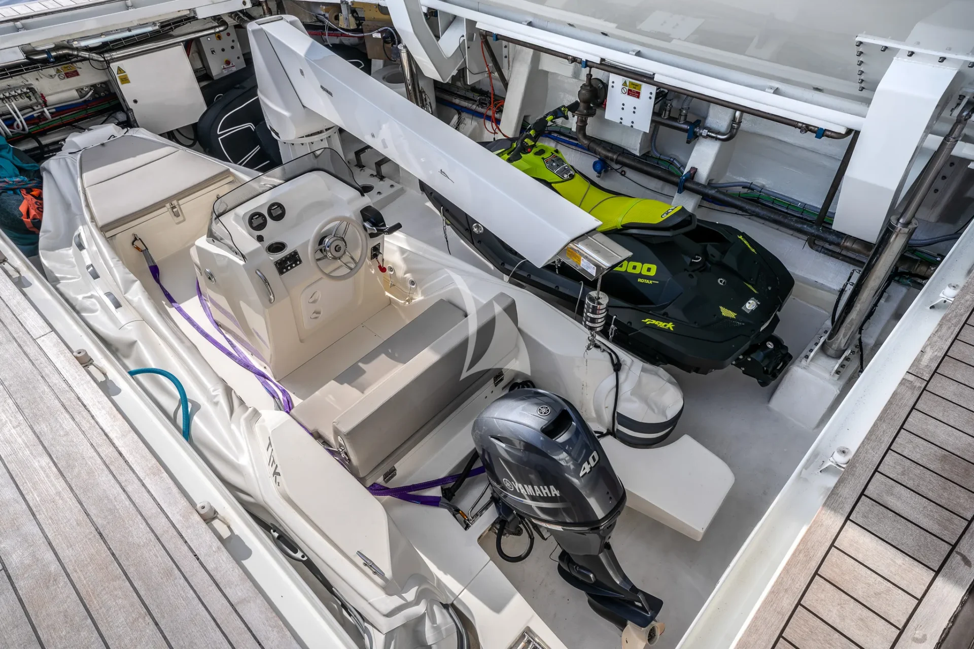K+ Charter Yacht