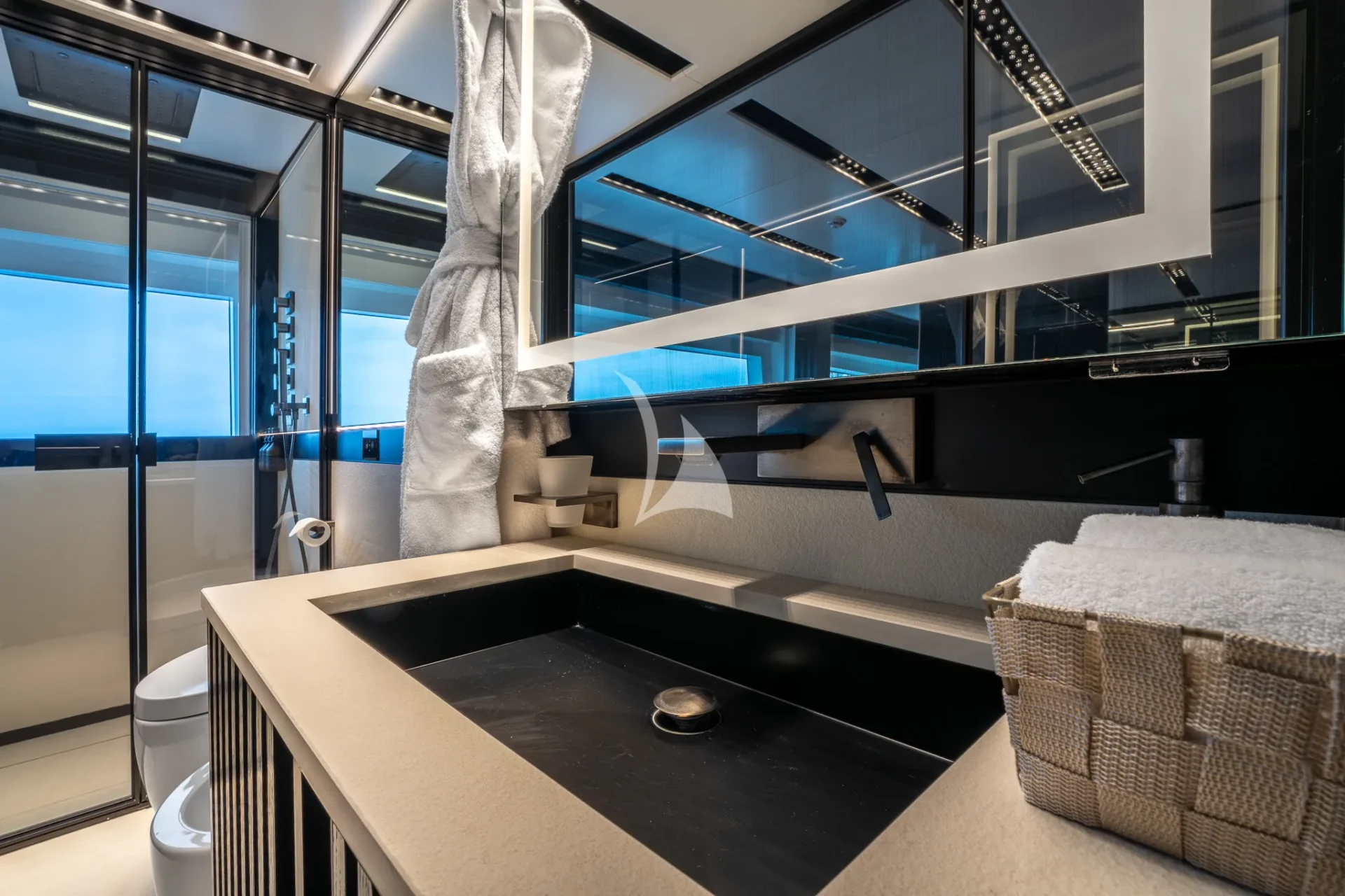 K+ Charter Yacht