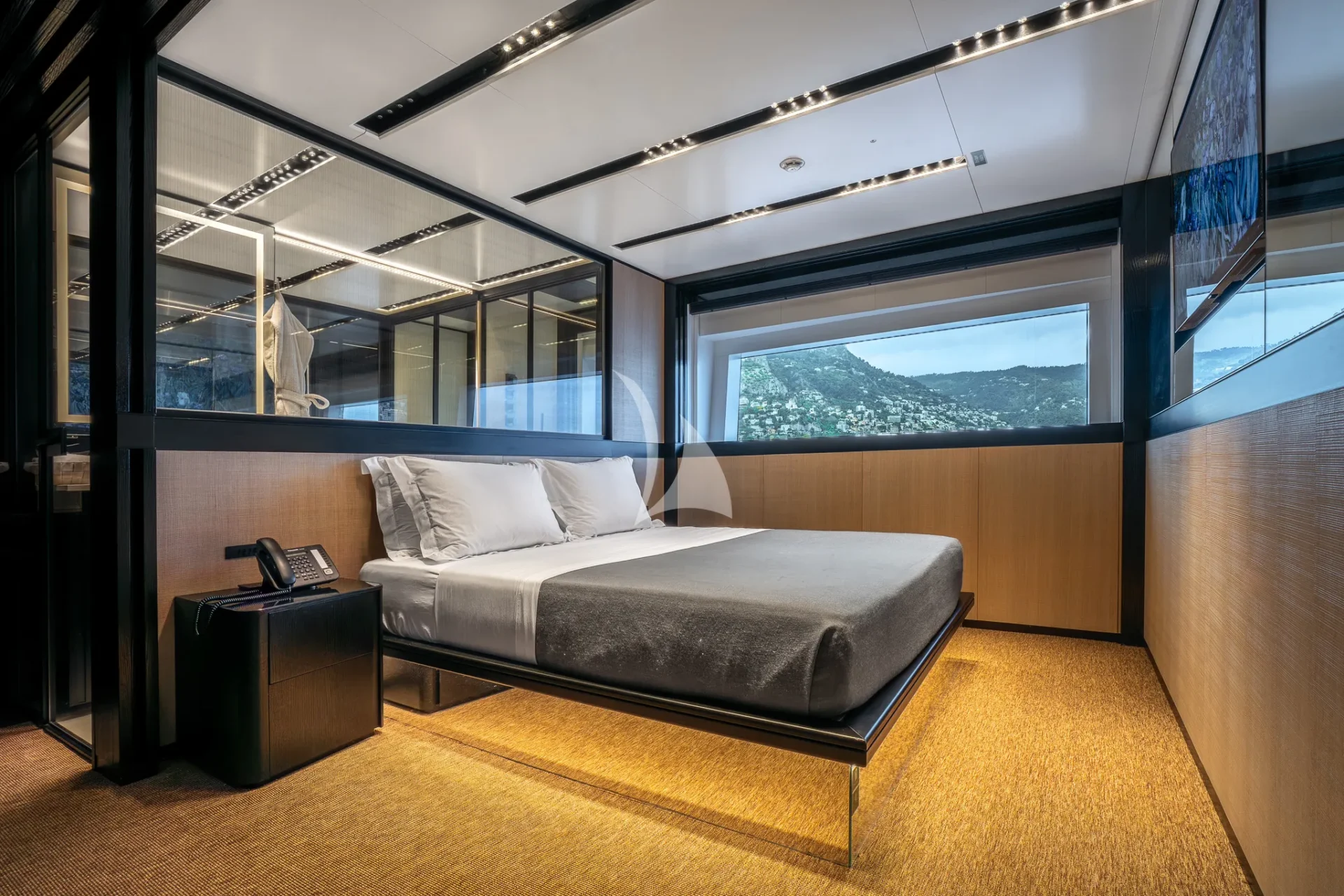 K+ Charter Yacht