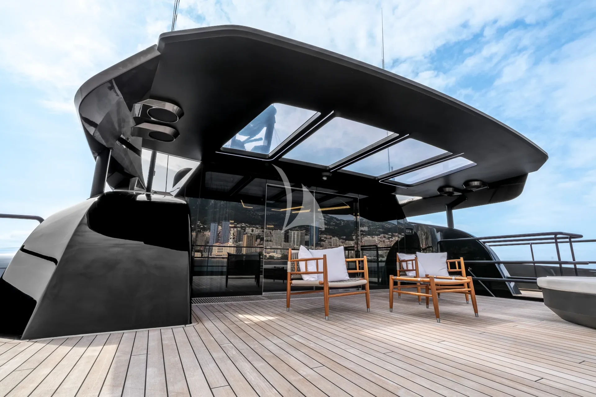K+ Charter Yacht