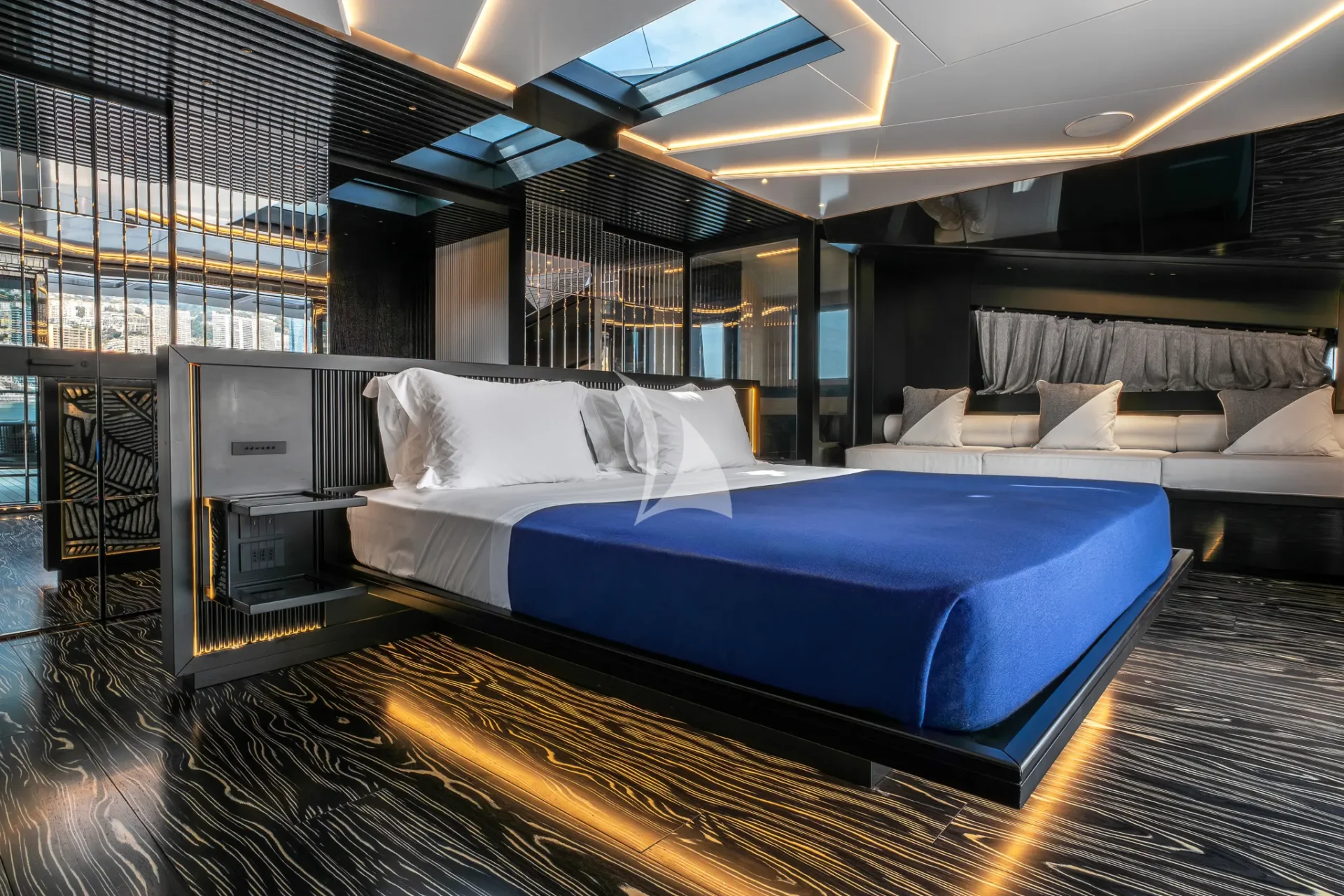 K+ Charter Yacht