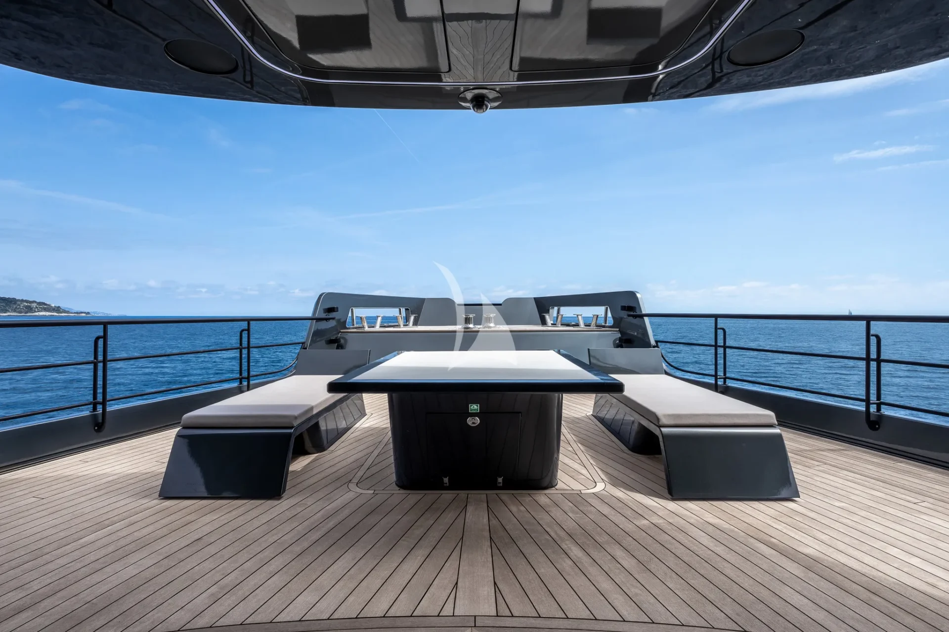 K+ Charter Yacht