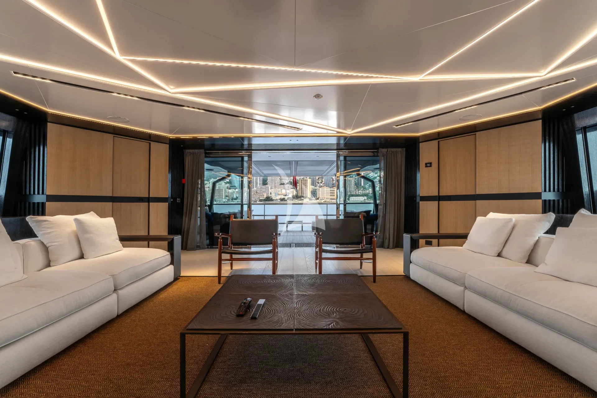 K+ Charter Yacht