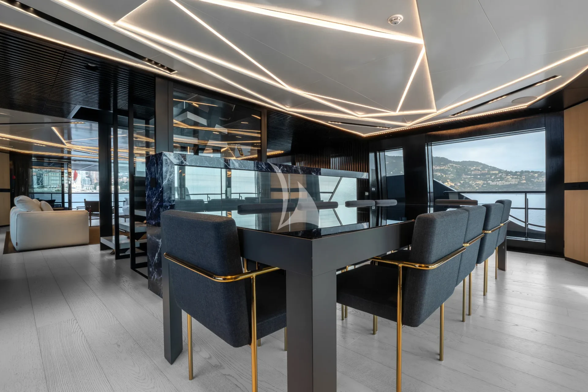 K+ Charter Yacht