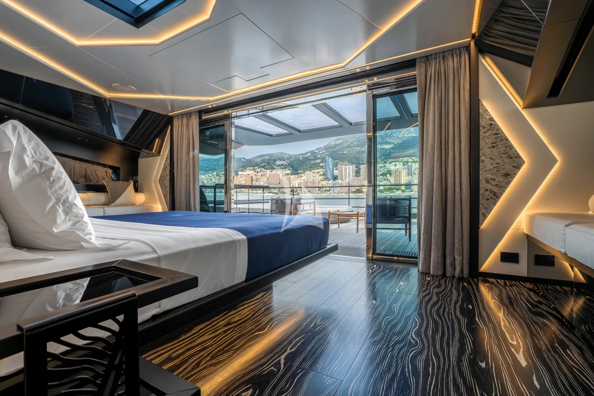 K+ Charter Yacht