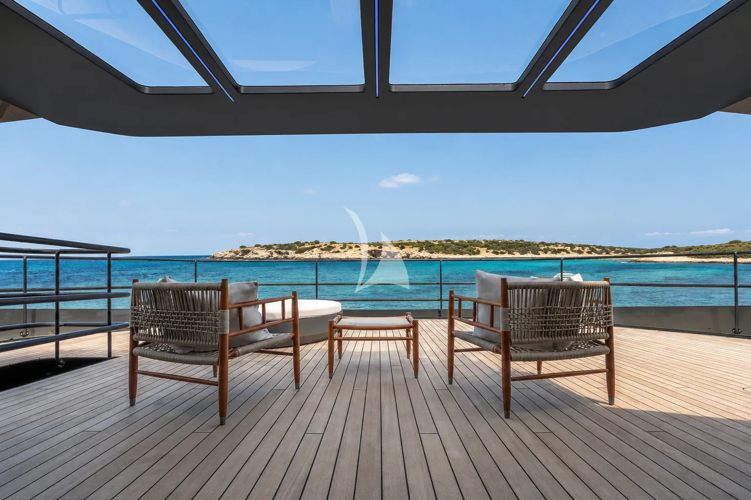K+ Charter Yacht