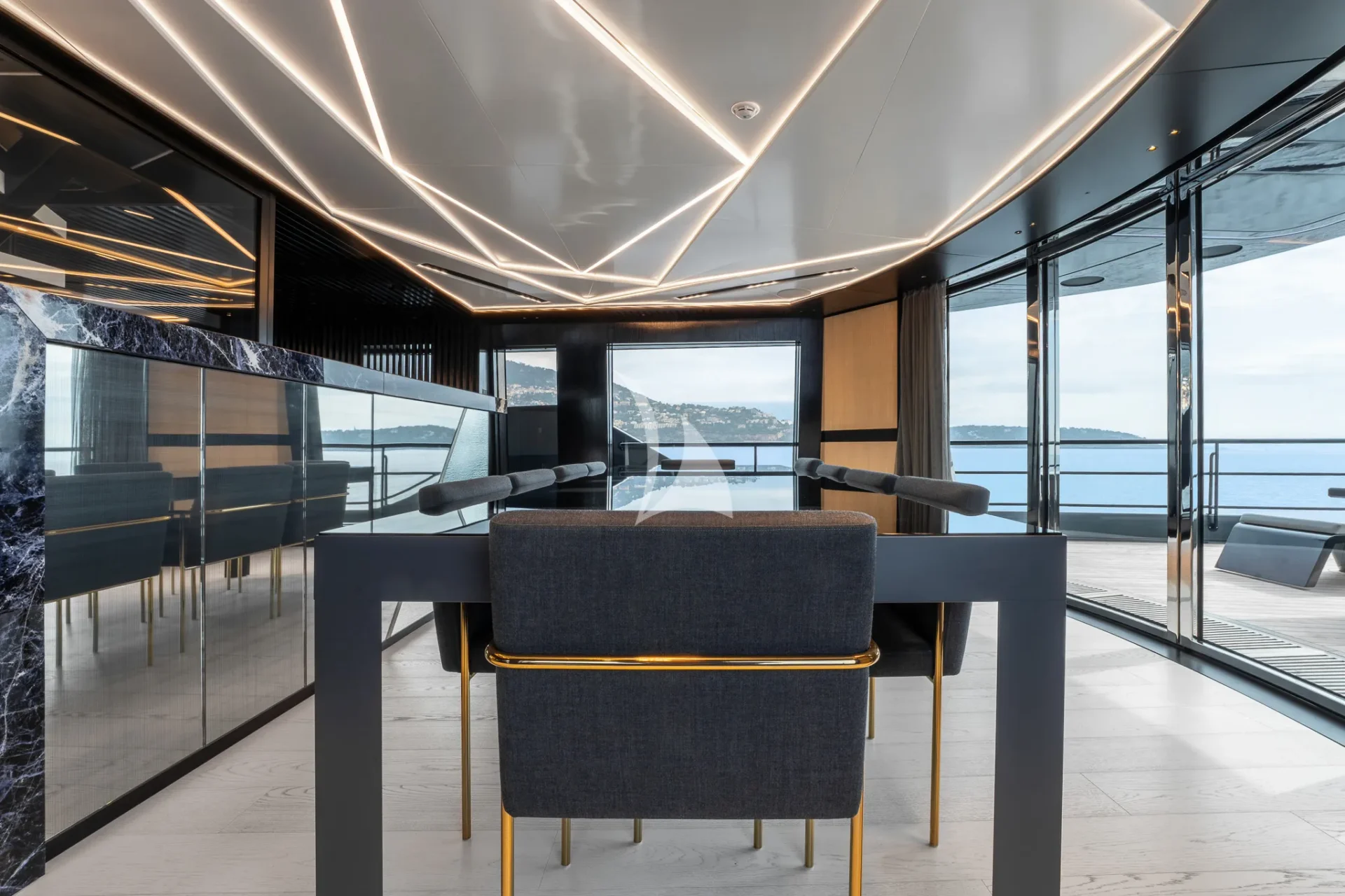 K+ Charter Yacht