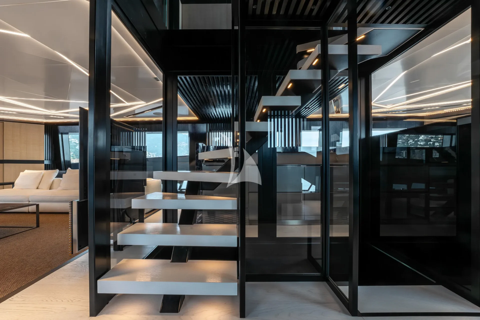 K+ Charter Yacht