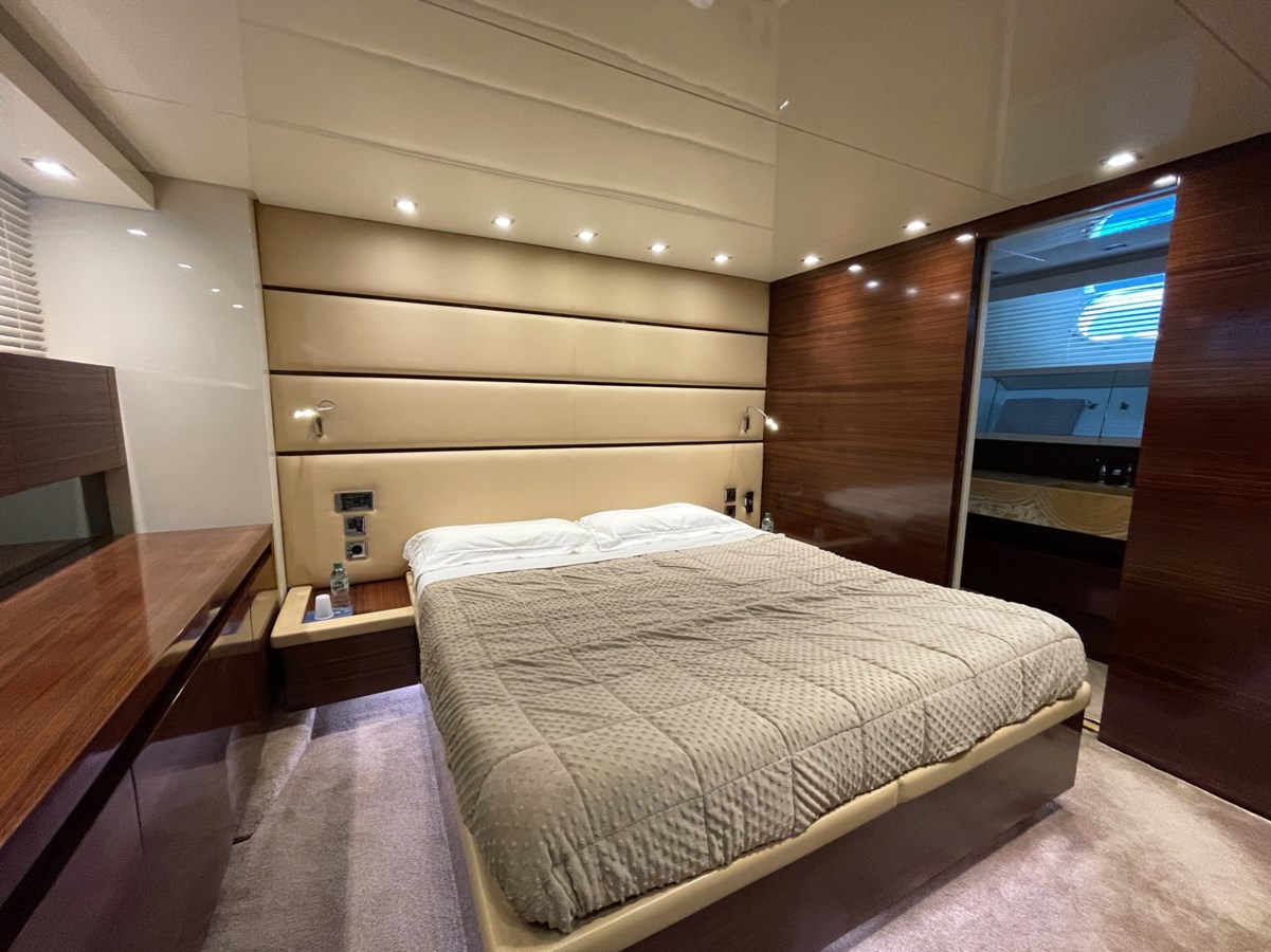 Sanlorenzo Yachts Motor Yacht SANLORENZO 88 For Sale