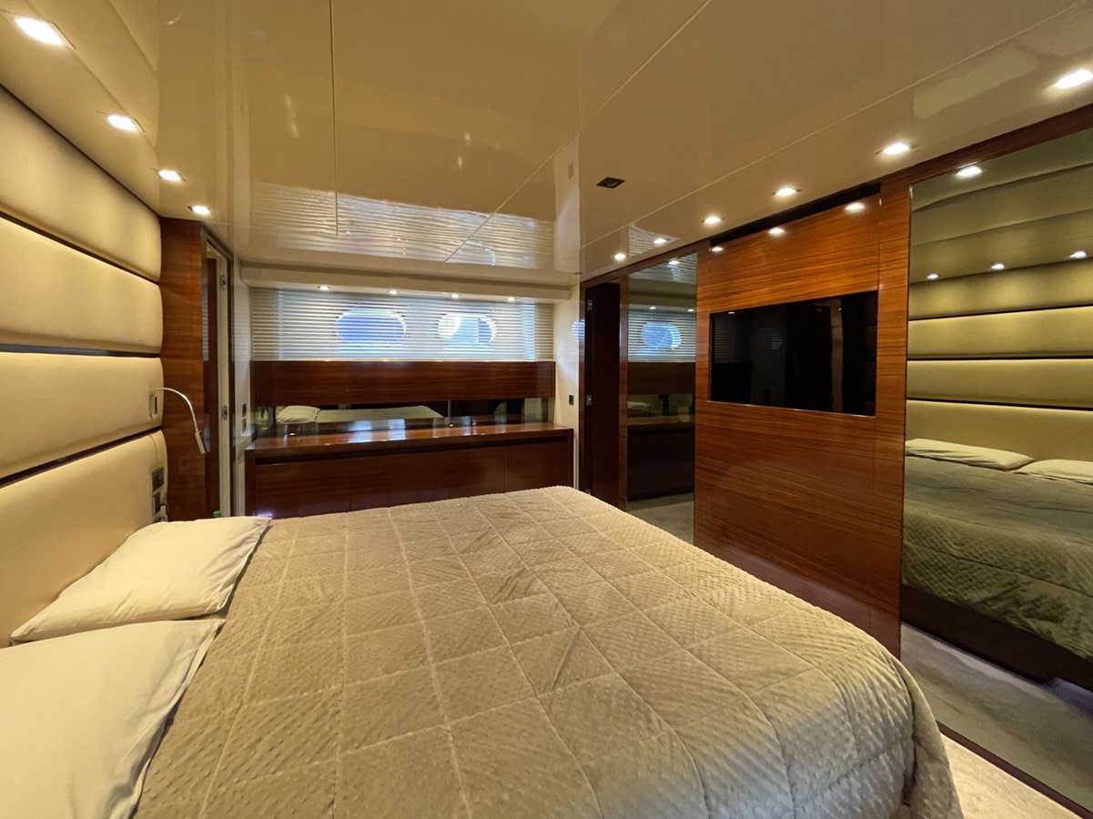 Sanlorenzo Yachts Motor Yacht SANLORENZO 88 For Sale