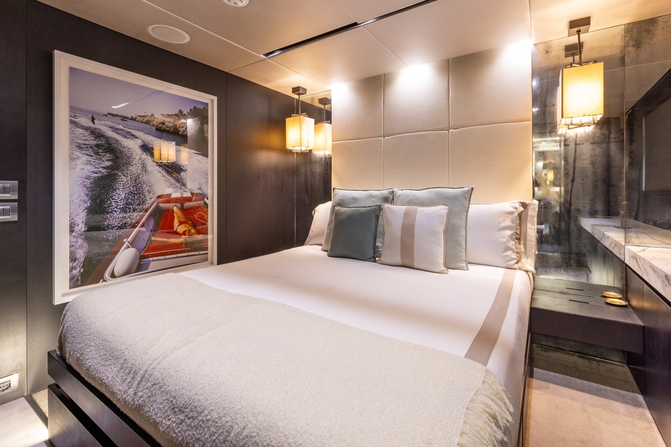 Admiral Motor Yacht MAVERICK For Sale