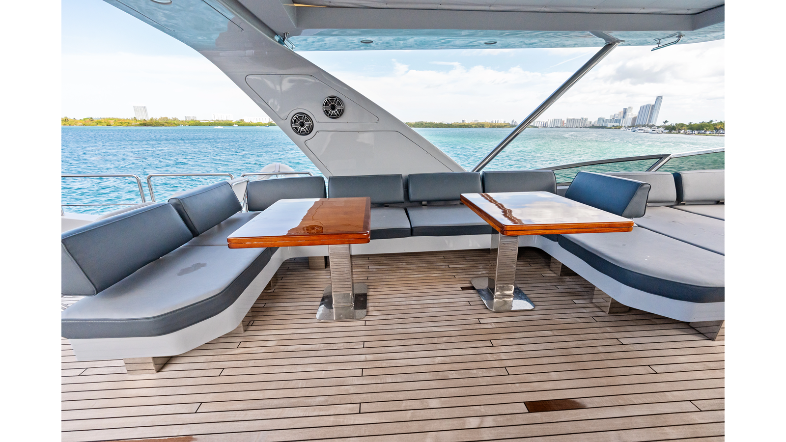 Azimut Yachts Motor Yacht Knot Woke For Sale