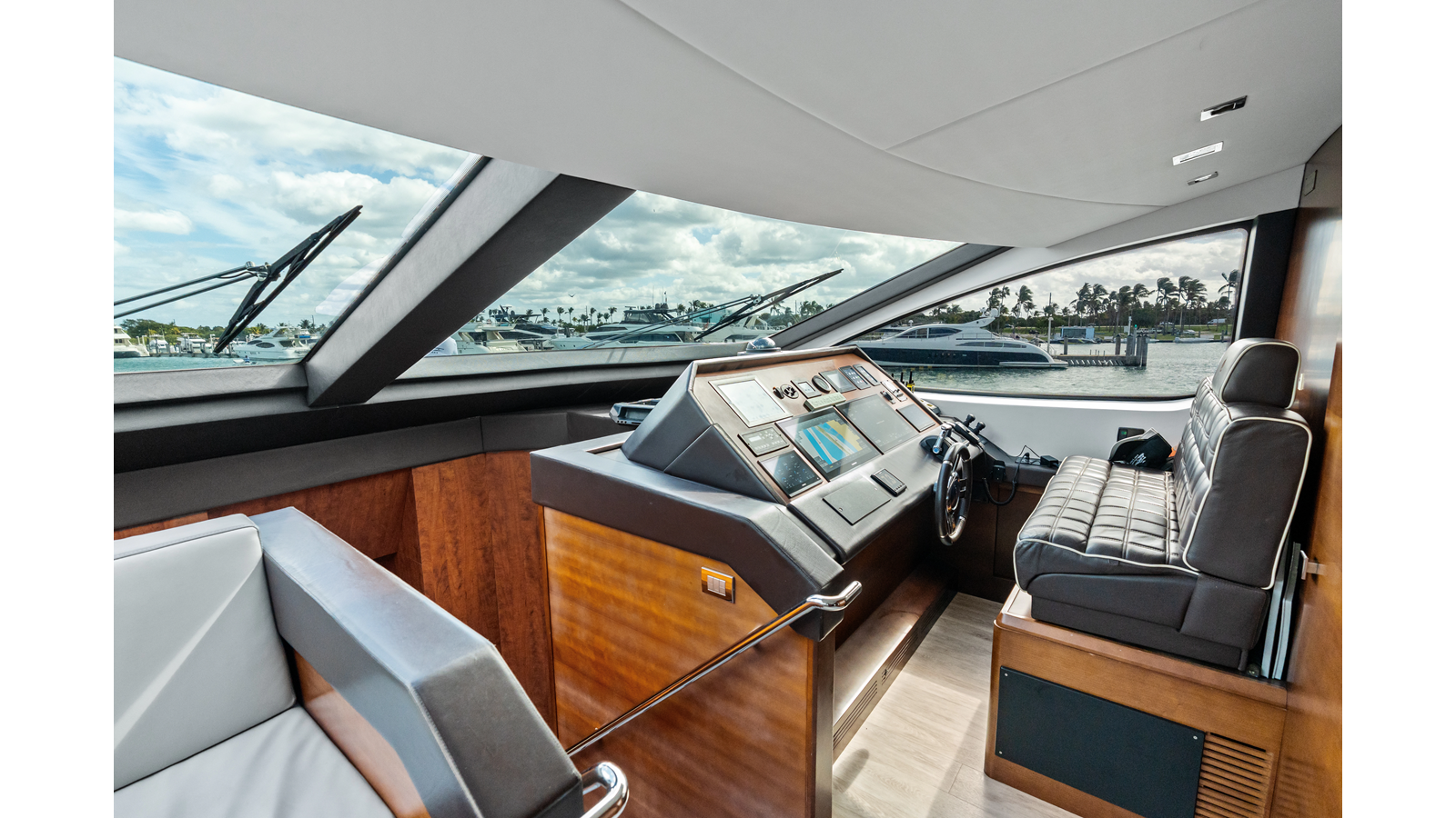 Azimut Yachts Motor Yacht Knot Woke For Sale