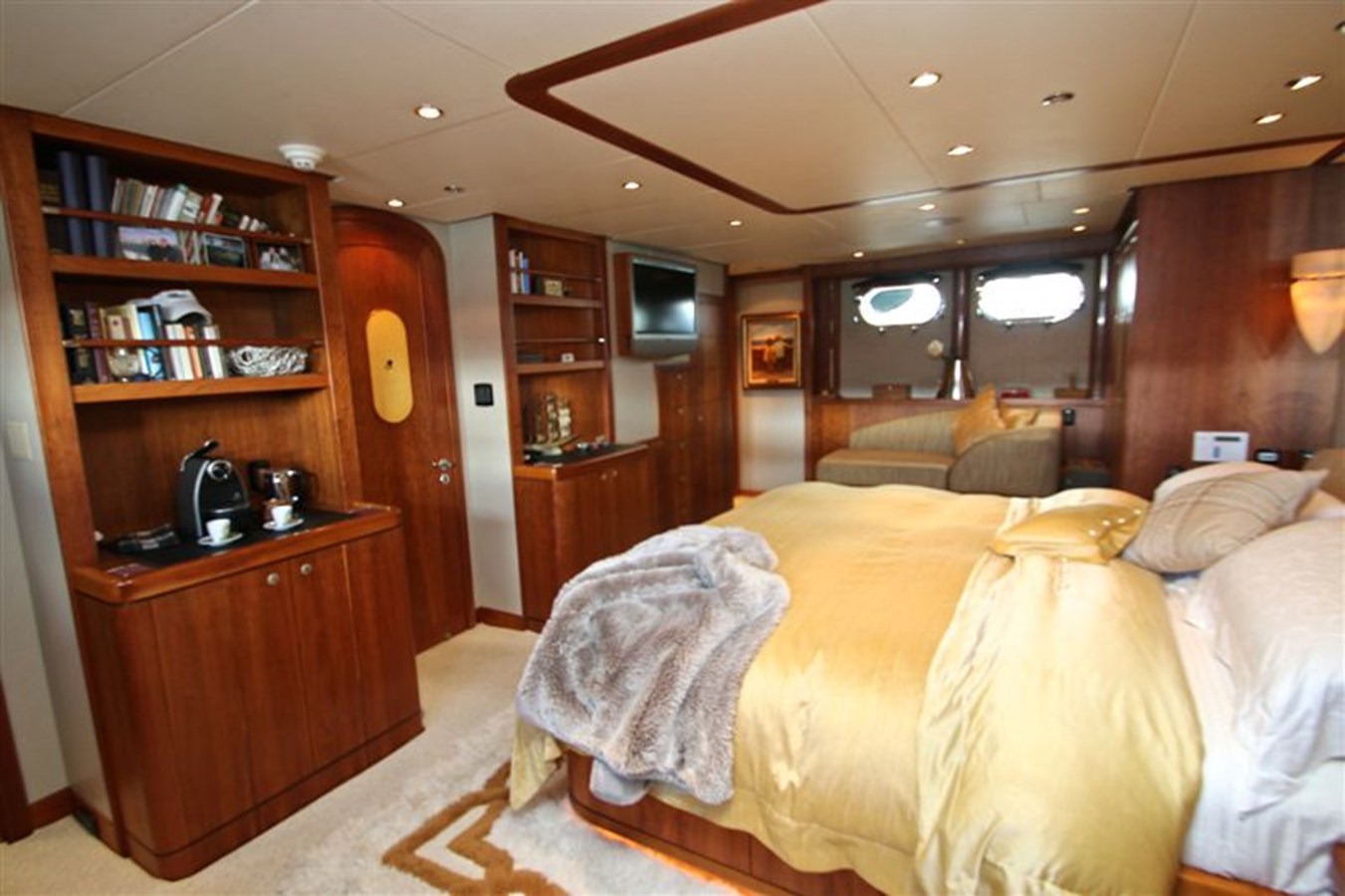 Inace Motor Yacht Impetus For Sale