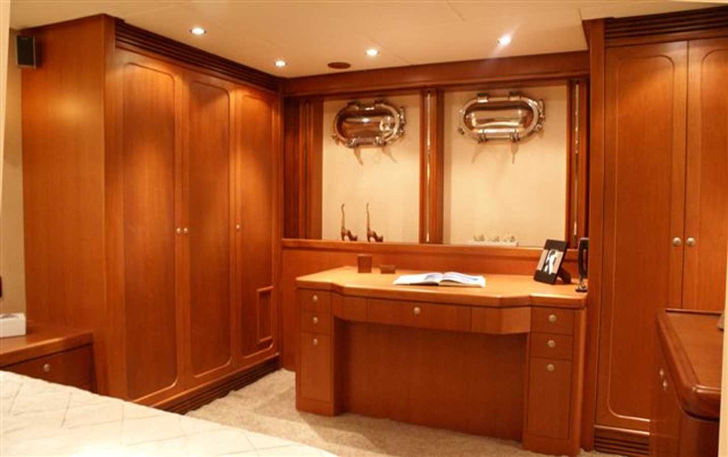 Inace Motor Yacht Victoria For Sale