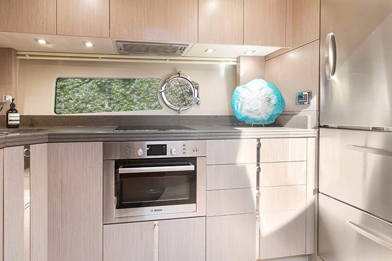 Sunseeker Motor Yacht LONG WAY ROUND For Sale