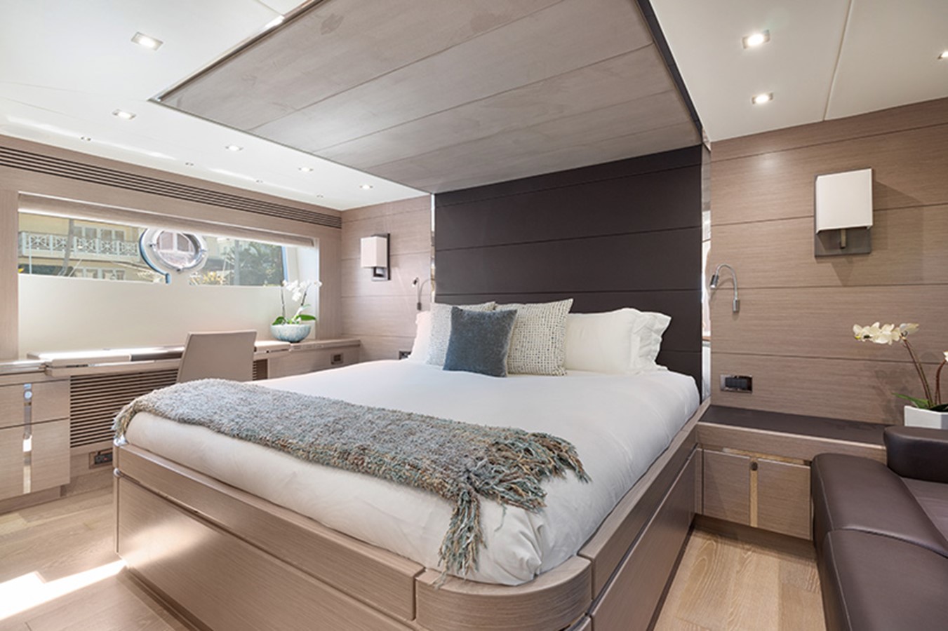 Sunseeker Motor Yacht LONG WAY ROUND For Sale