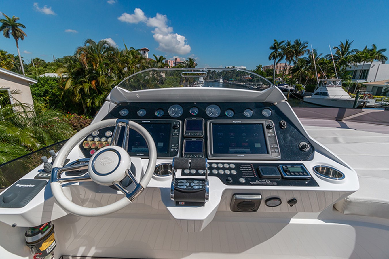 Sunseeker Motor Yacht LONG WAY ROUND For Sale