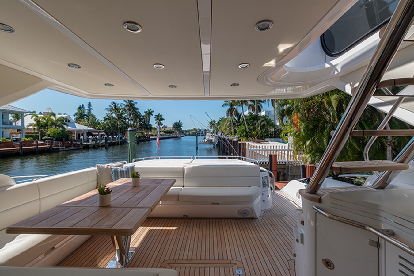 Sunseeker Motor Yacht LONG WAY ROUND For Sale