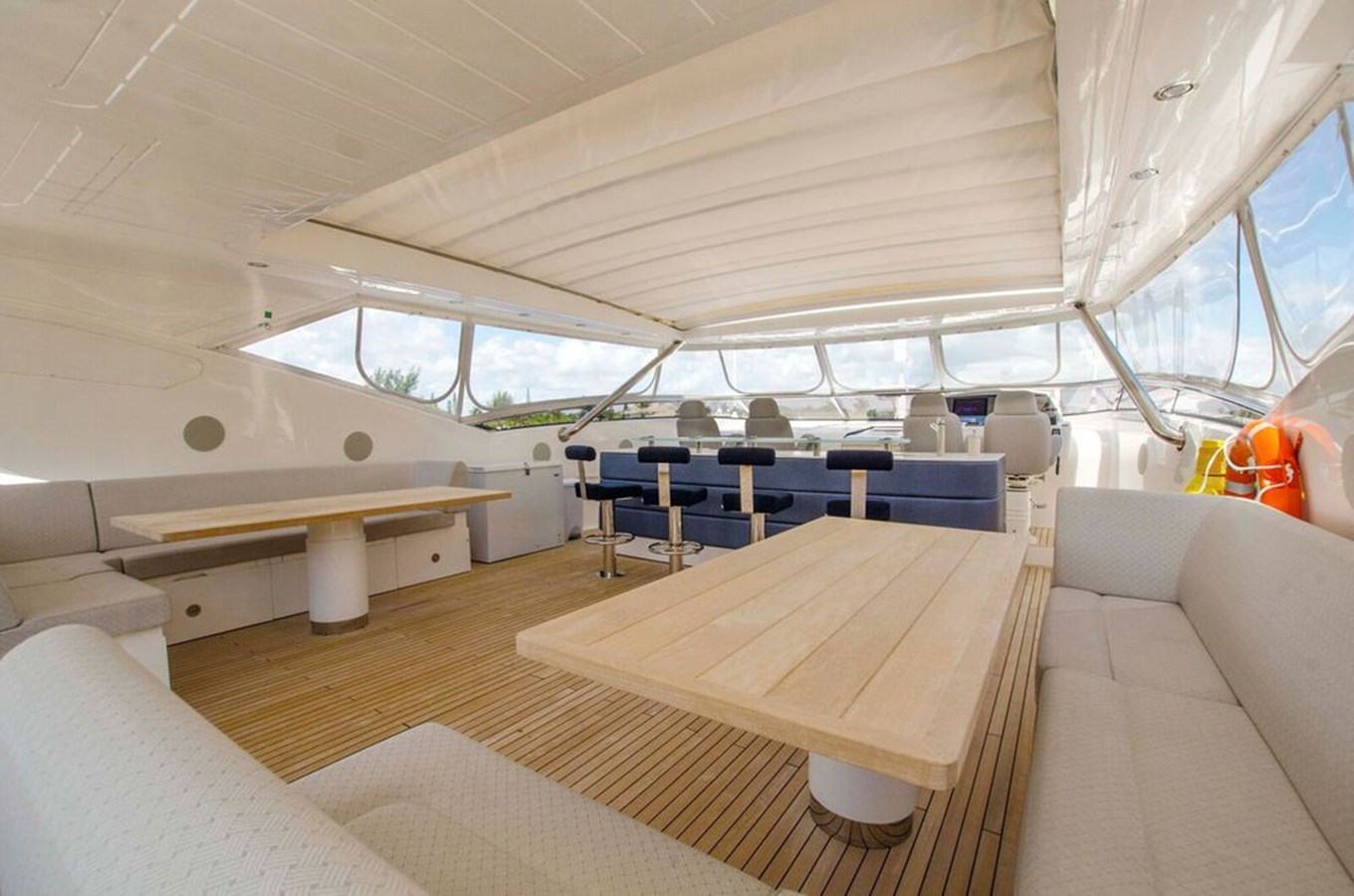 Sunseeker Motor Yacht Insignia For Sale