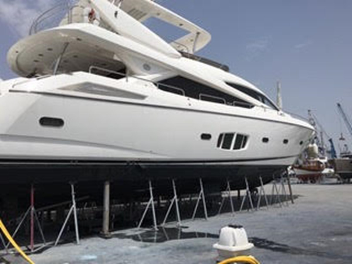 Sunseeker Motor Yacht 81935-3588701 For Sale