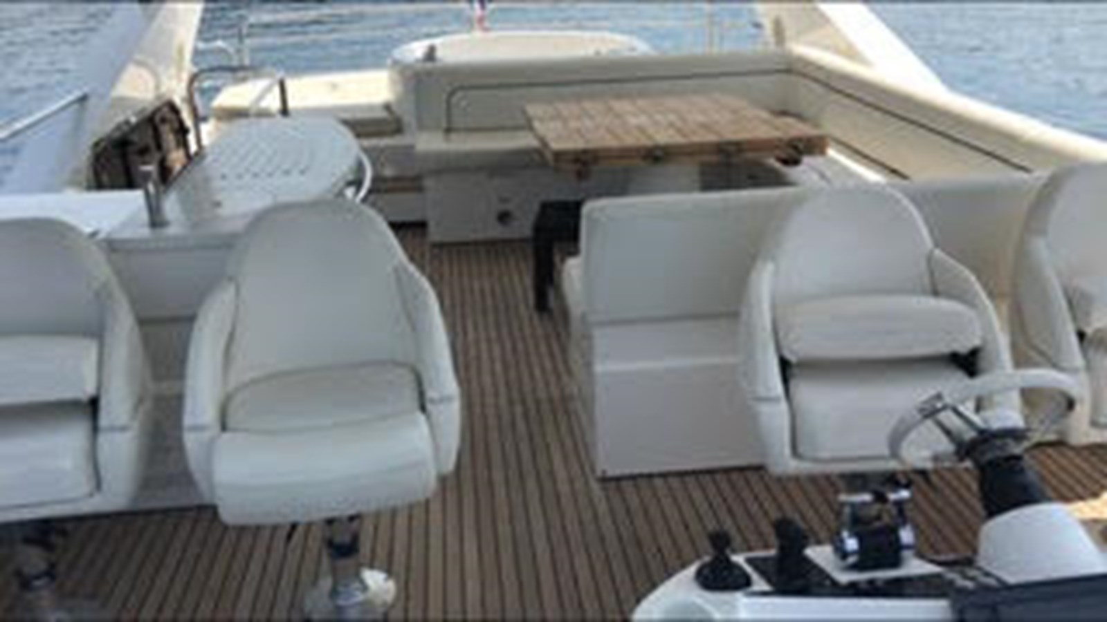Sunseeker Motor Yacht 81935-3588701 For Sale