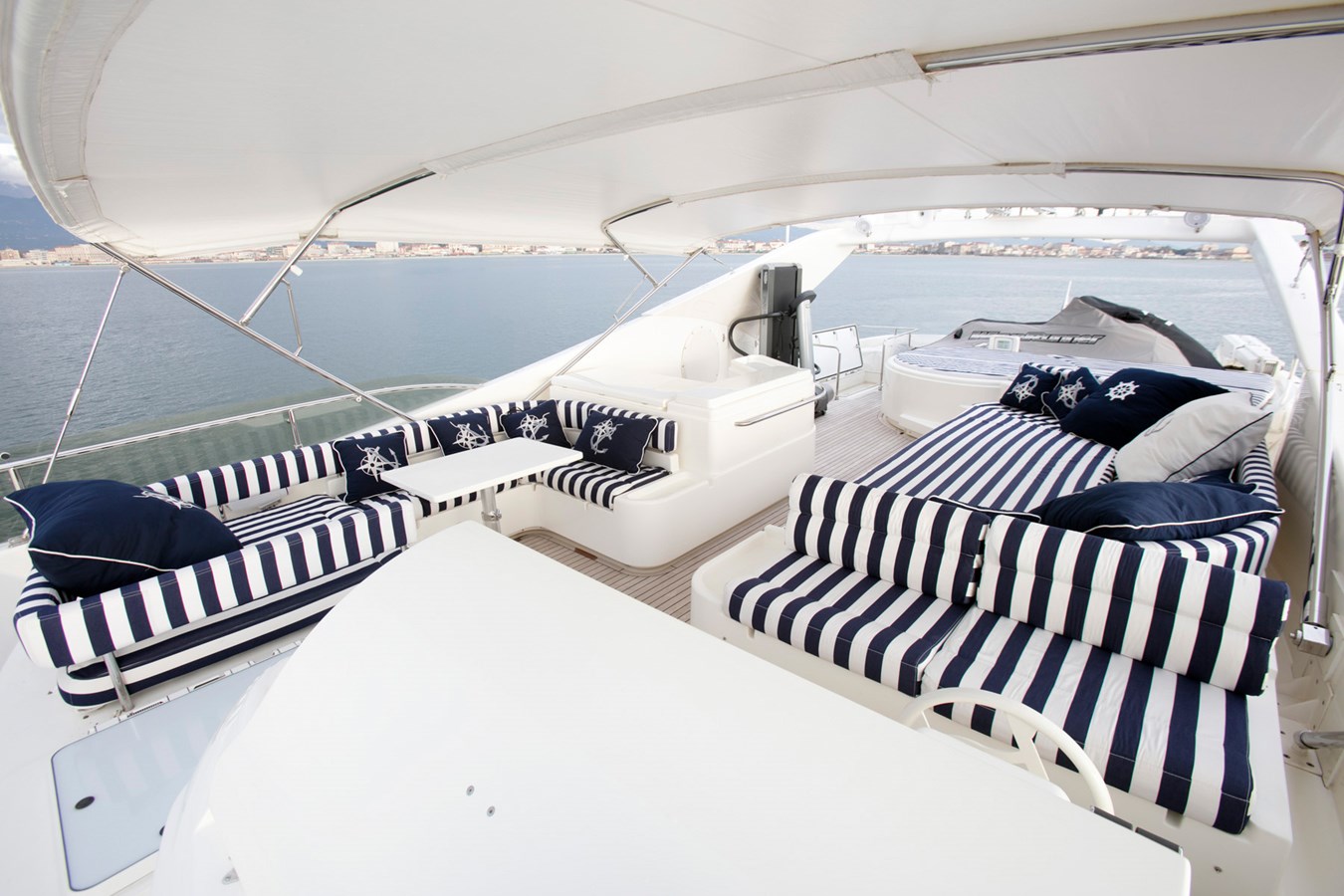Ferretti Yachts Motor Yacht LADY VICTORIA For Sale