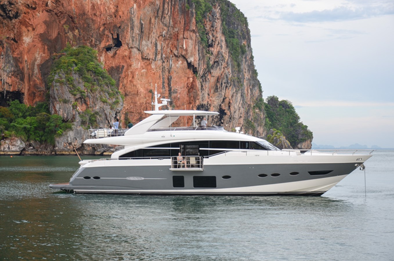 Princess Yachts Motor Yacht Voyage For Sale