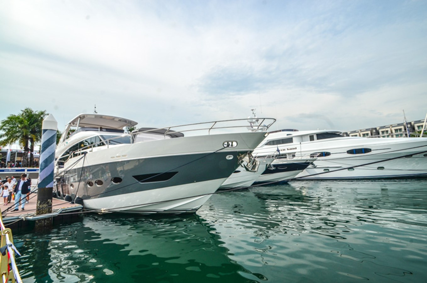 Princess Yachts Motor Yacht Voyage For Sale