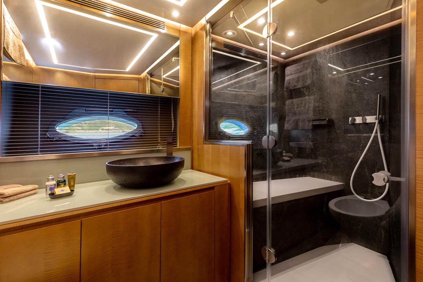 Pershing Sport Yacht X-TREM II For Sale