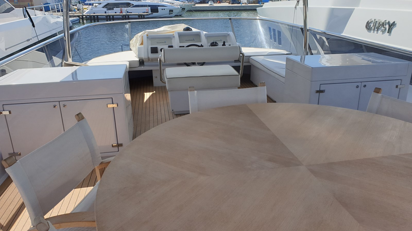 Permare Motor Yacht Visionaria For Sale