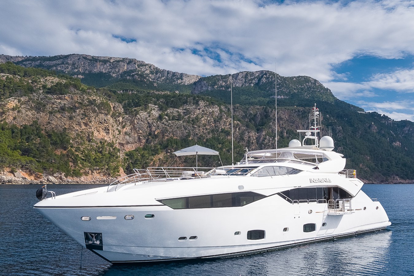 Sunseeker Motor Yacht INSIGNIA For Sale