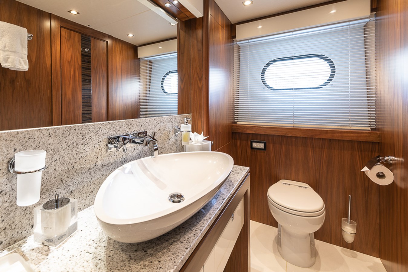 Sunseeker Motor Yacht INSIGNIA For Sale