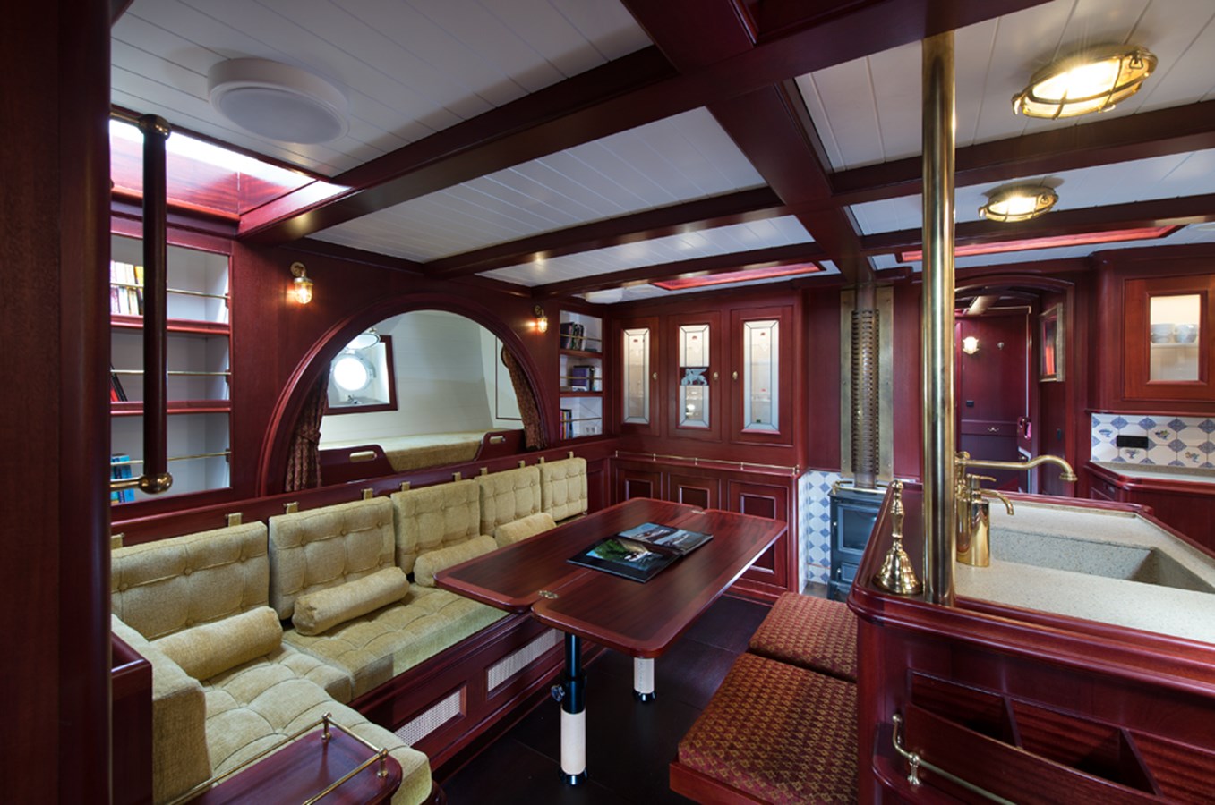 Vmg Classic Yacht Spirit Of Venice For Sale