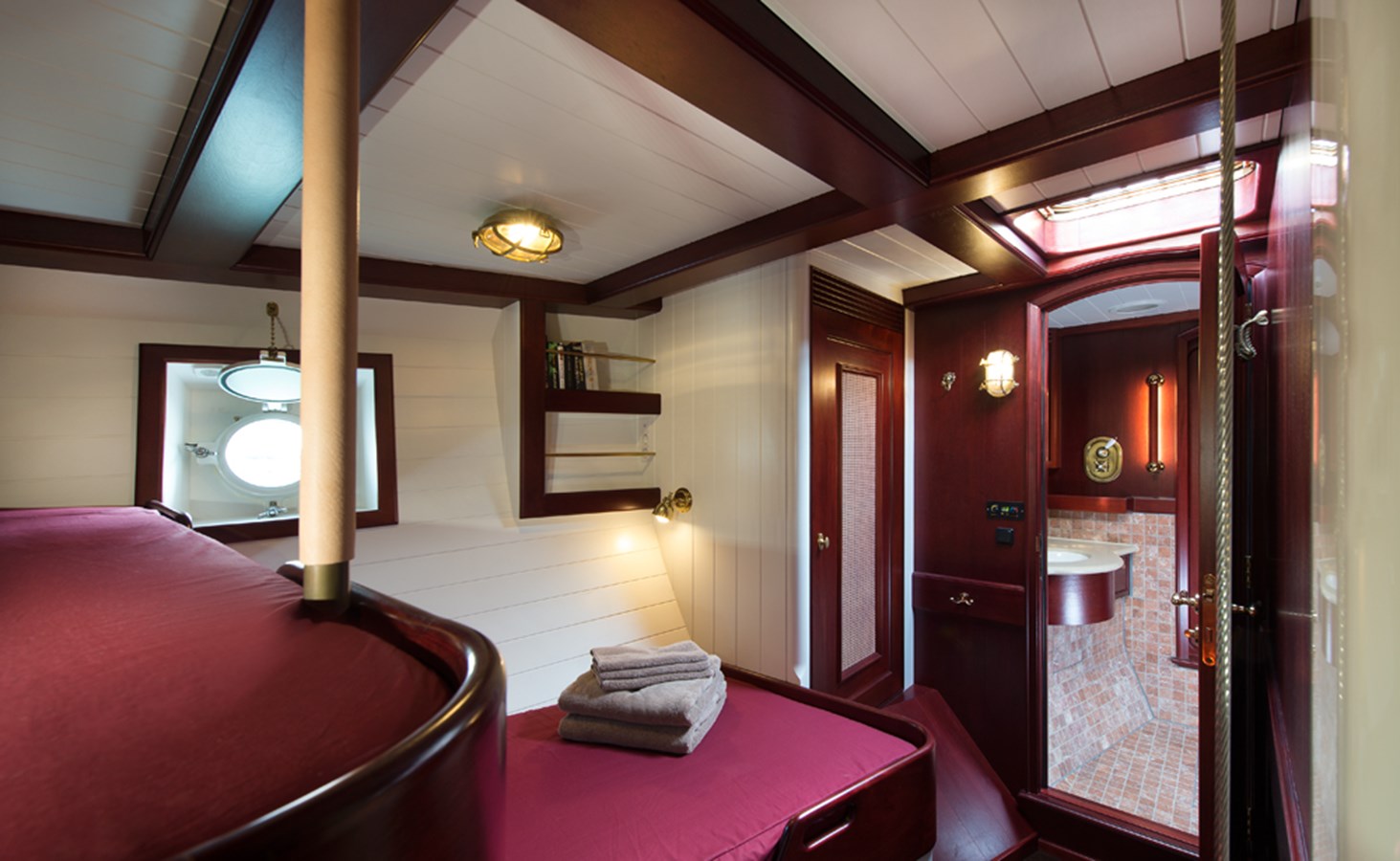 Vmg Classic Yacht Spirit Of Venice For Sale