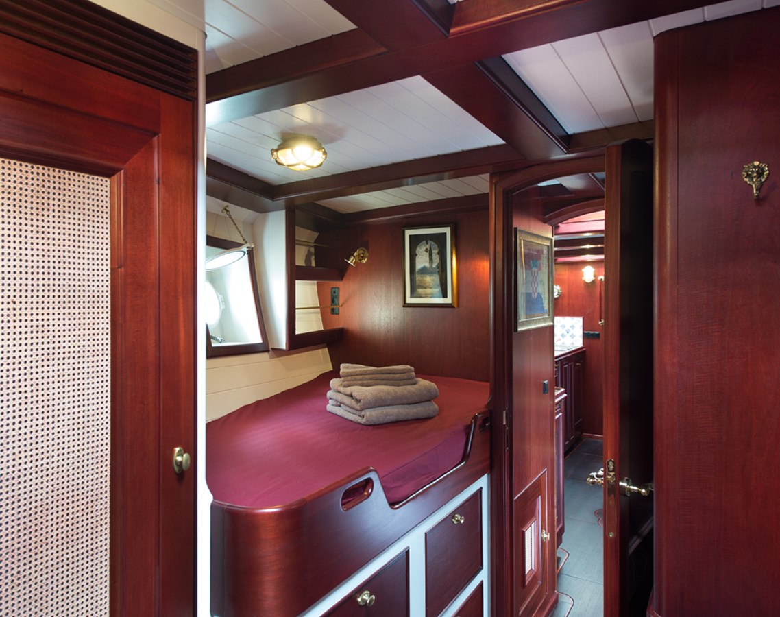 Vmg Classic Yacht Spirit Of Venice For Sale