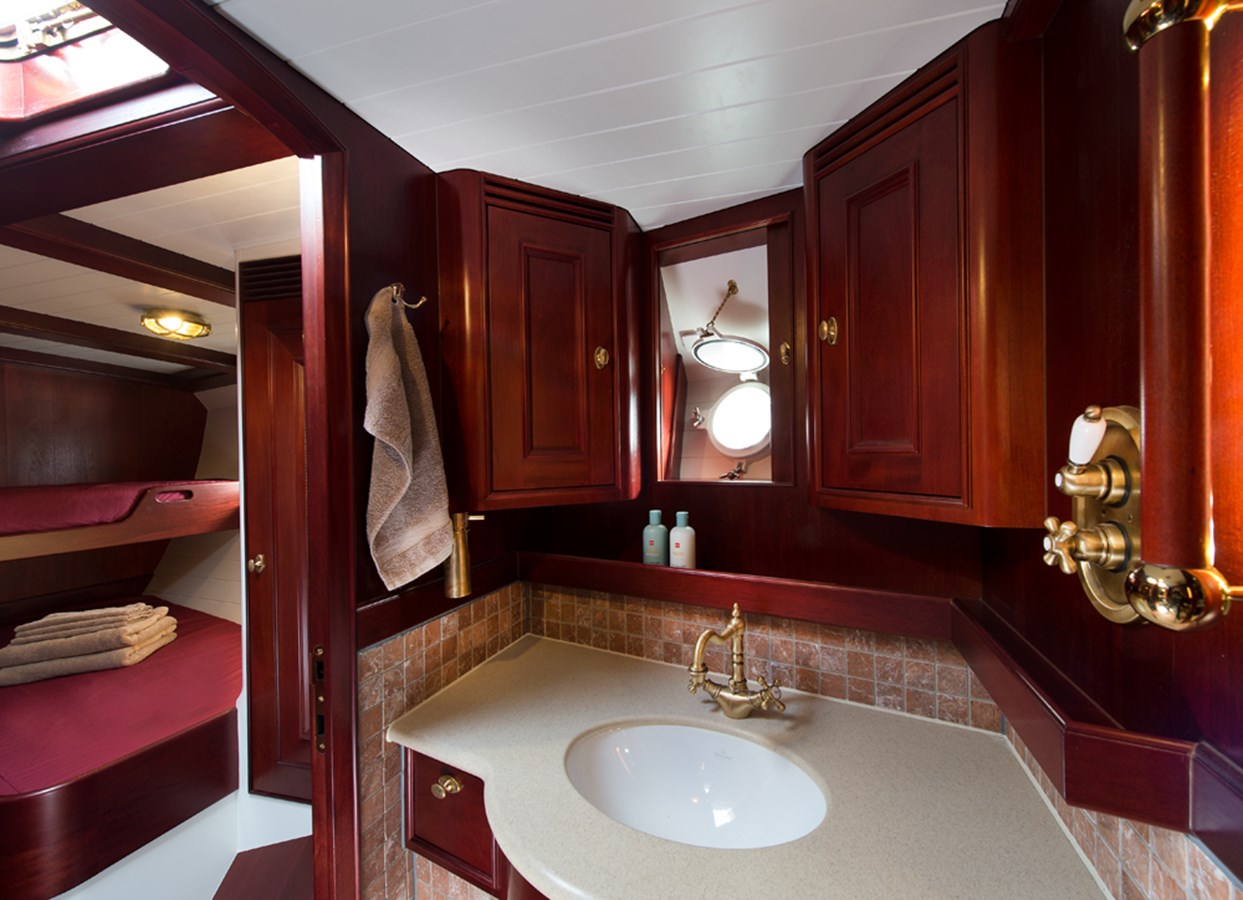 Vmg Classic Yacht Spirit Of Venice For Sale