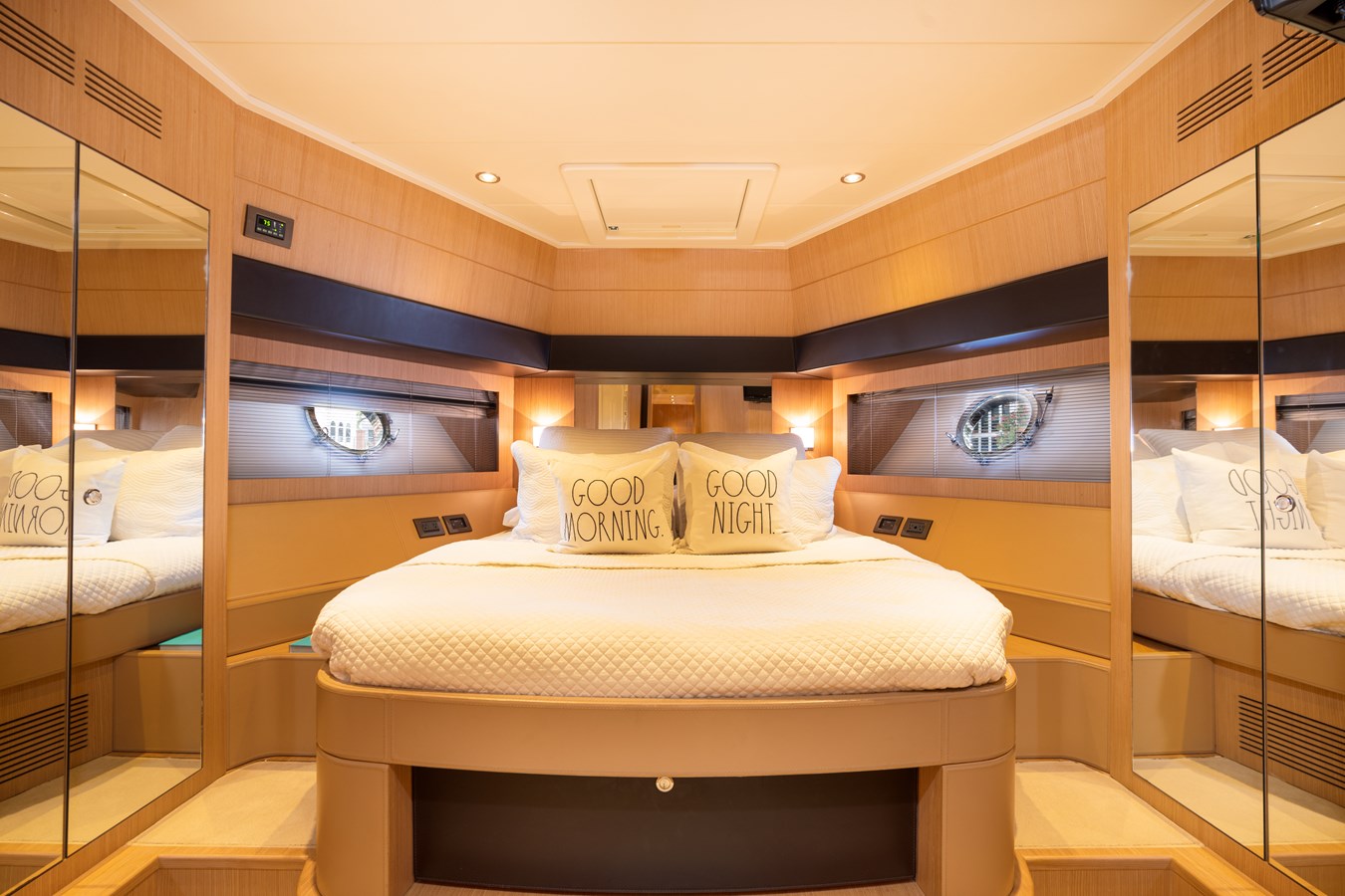 Riva Yacht Motor Yacht 75' Riva 2012 For Sale