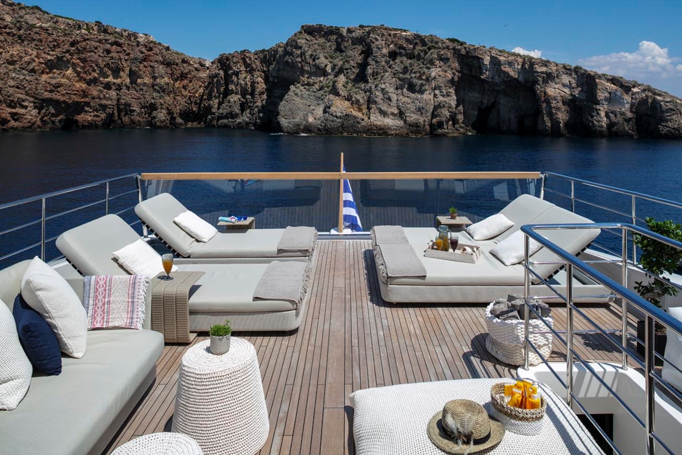 Sanlorenzo Yachts Motor Yacht Dinaia SAN LORENZO SL 106 For Sale