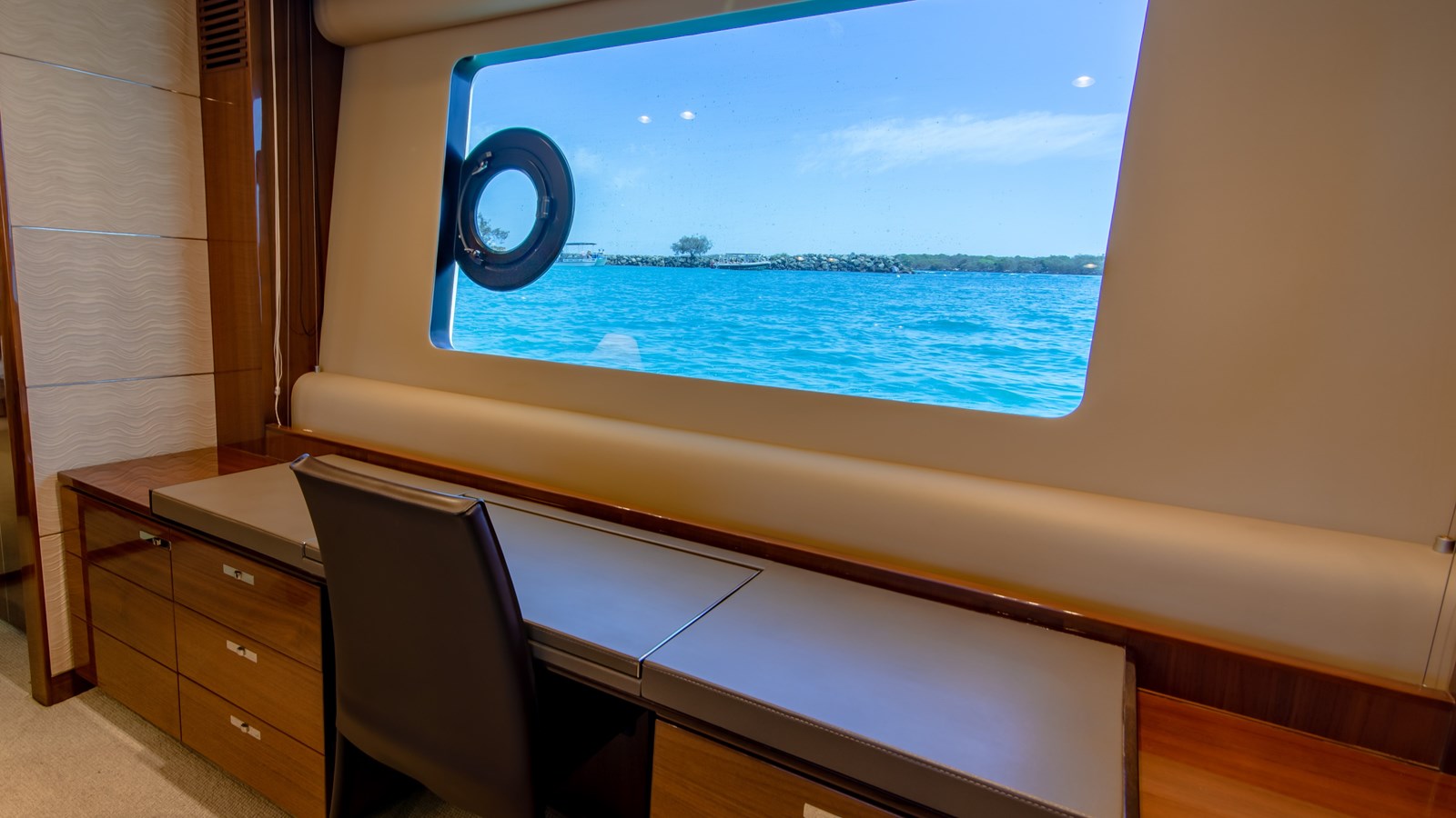 Princess Yachts Motor Yacht SEA WOLF For Sale